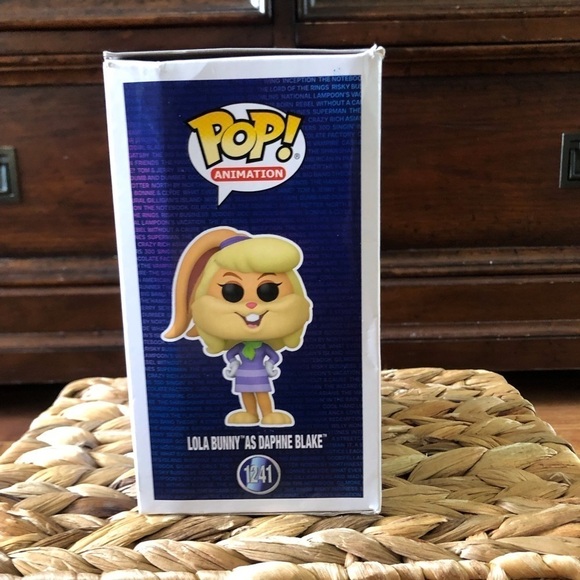 Funko Pop Animation Lola Bunny as Daphne Blake #1241 - Picture 4 of 6